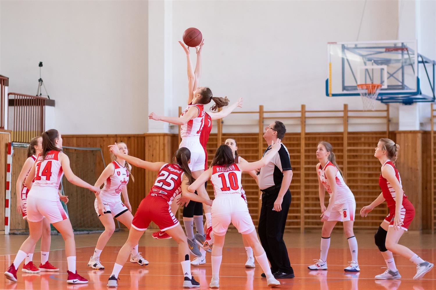 Girls Basketball Win